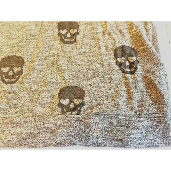 Medium P.J. Salvage Grey Skulls Ultra Soft Pajama Pull Over Sweater Comfy Retro - Picture 3 of 7